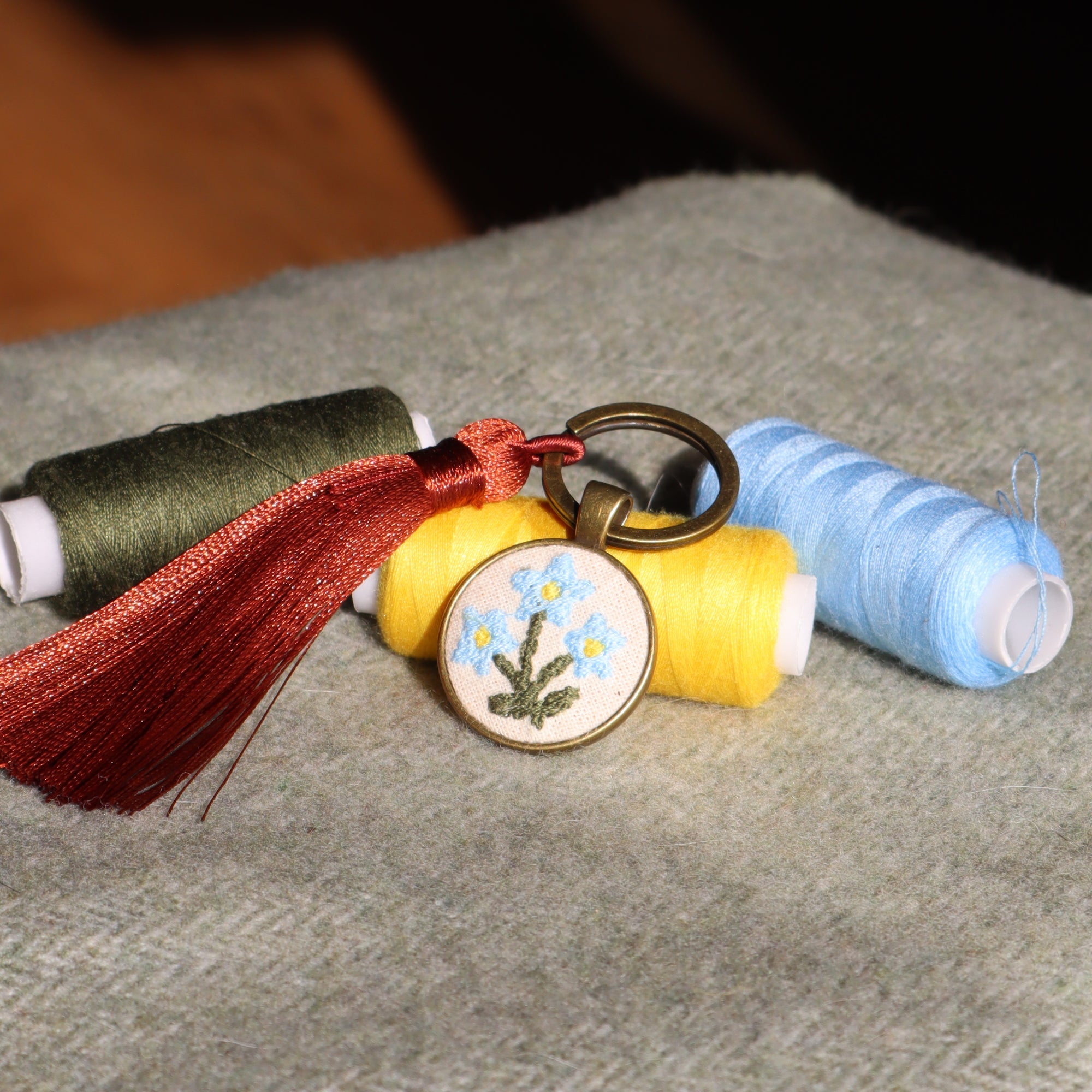 Charm per borsa con ciondolo ricamato Fildisogno - Fildisogno